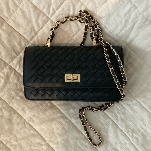 Urban Expressions | Bags | Urban Expressions Black Crossbody Bag With ...